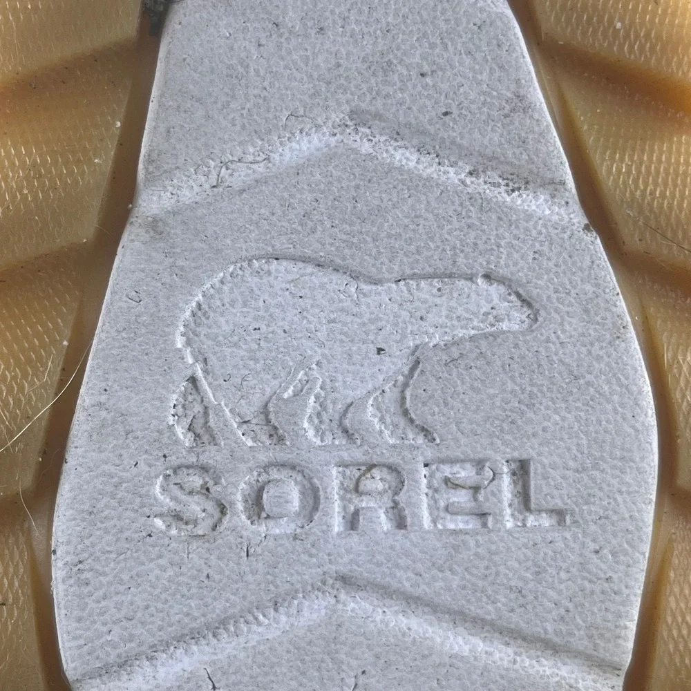 Sorel Kinetic Impact Puffy Zip Boots White Women's 6.5 Waterproof Winter